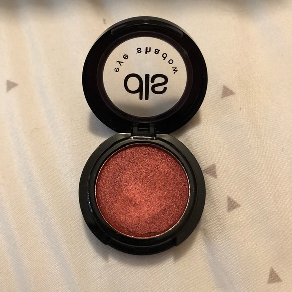 DLS Eyeshadow - Sangria - Picture 2 of 3